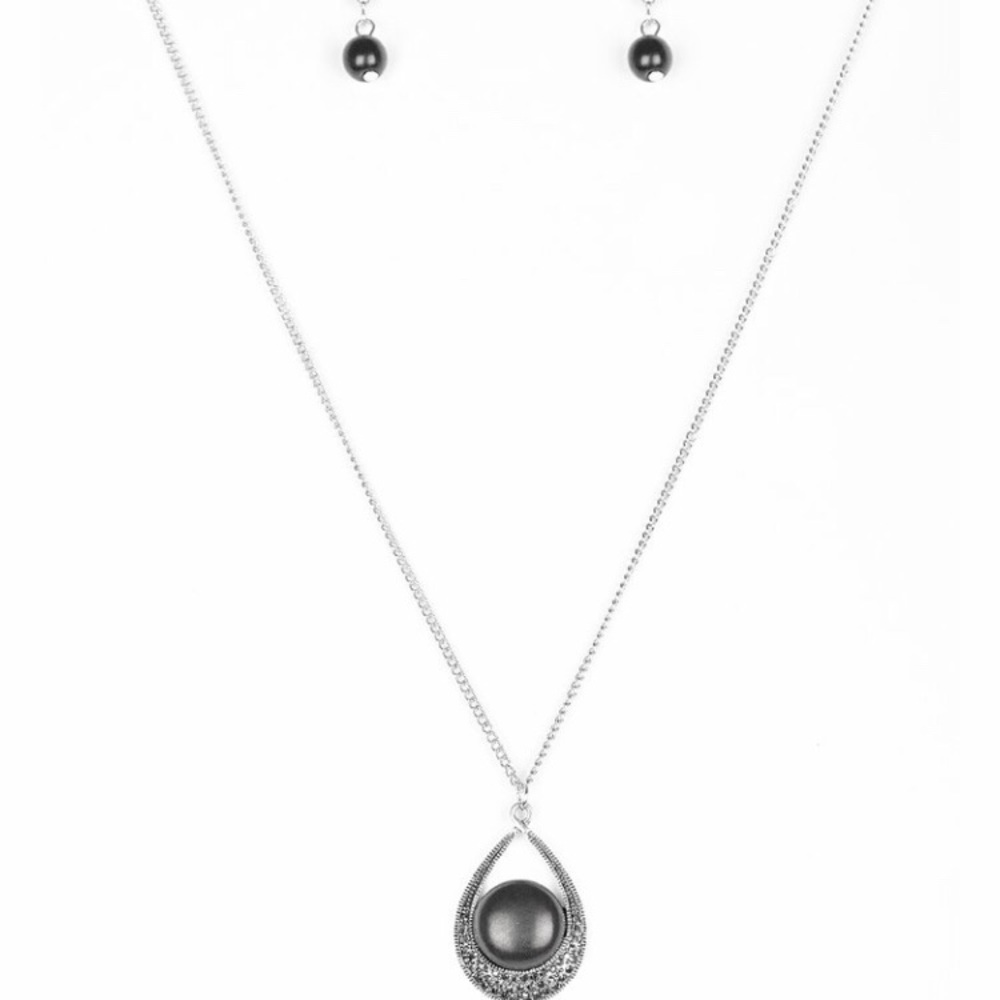 BLACK HEMATITE NECKLACE